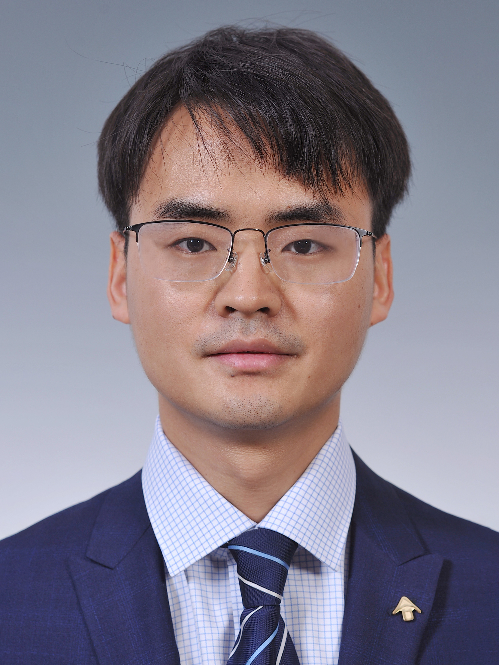 王斌