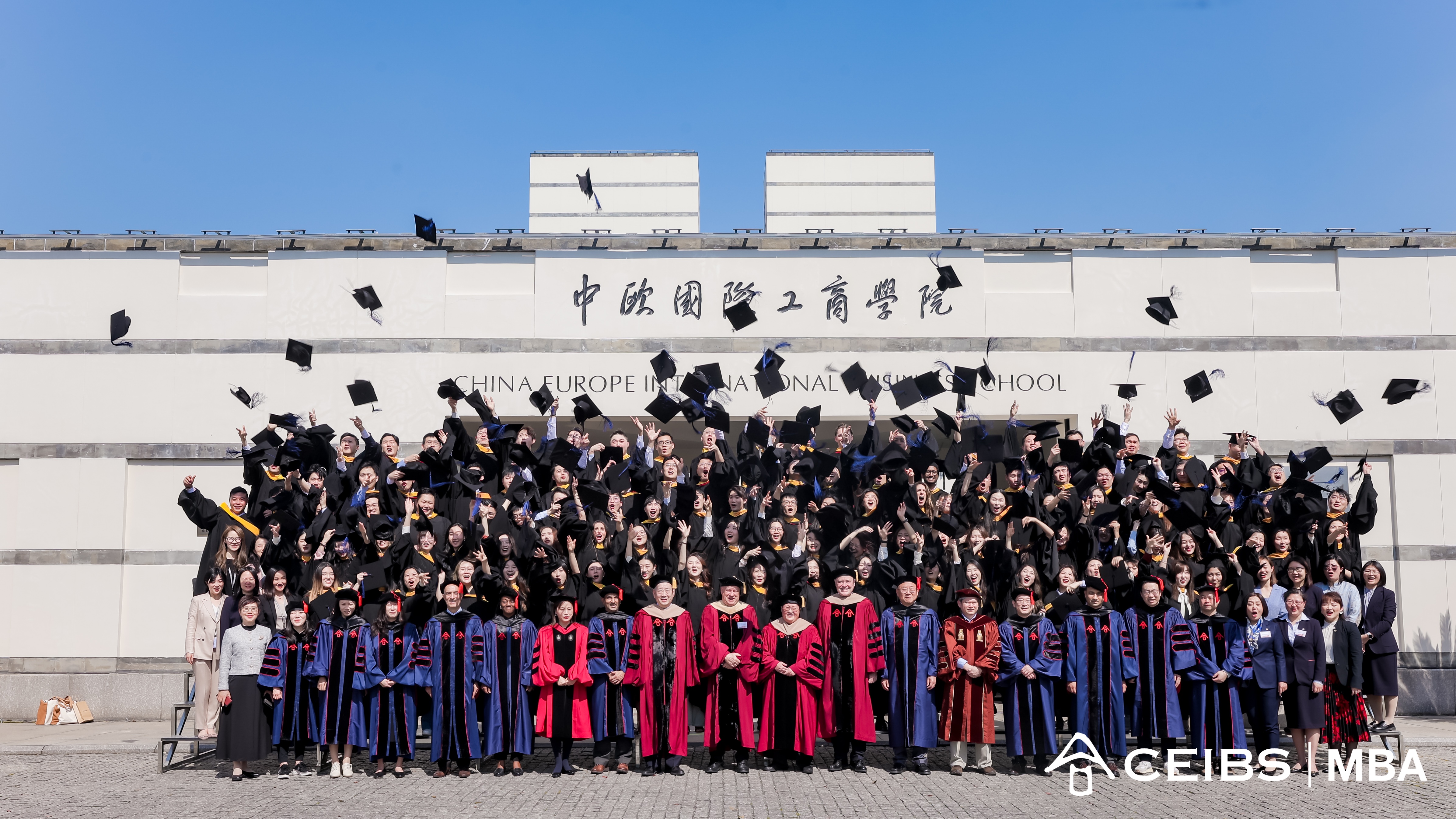 毕业生合照