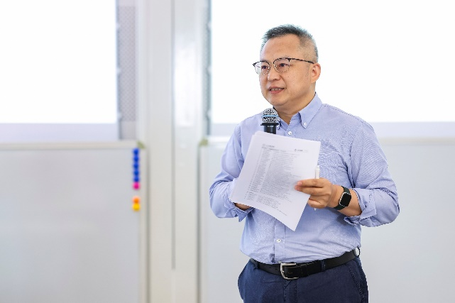 Dr.Xu