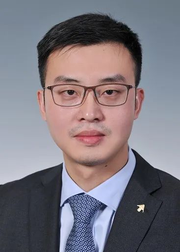 “”