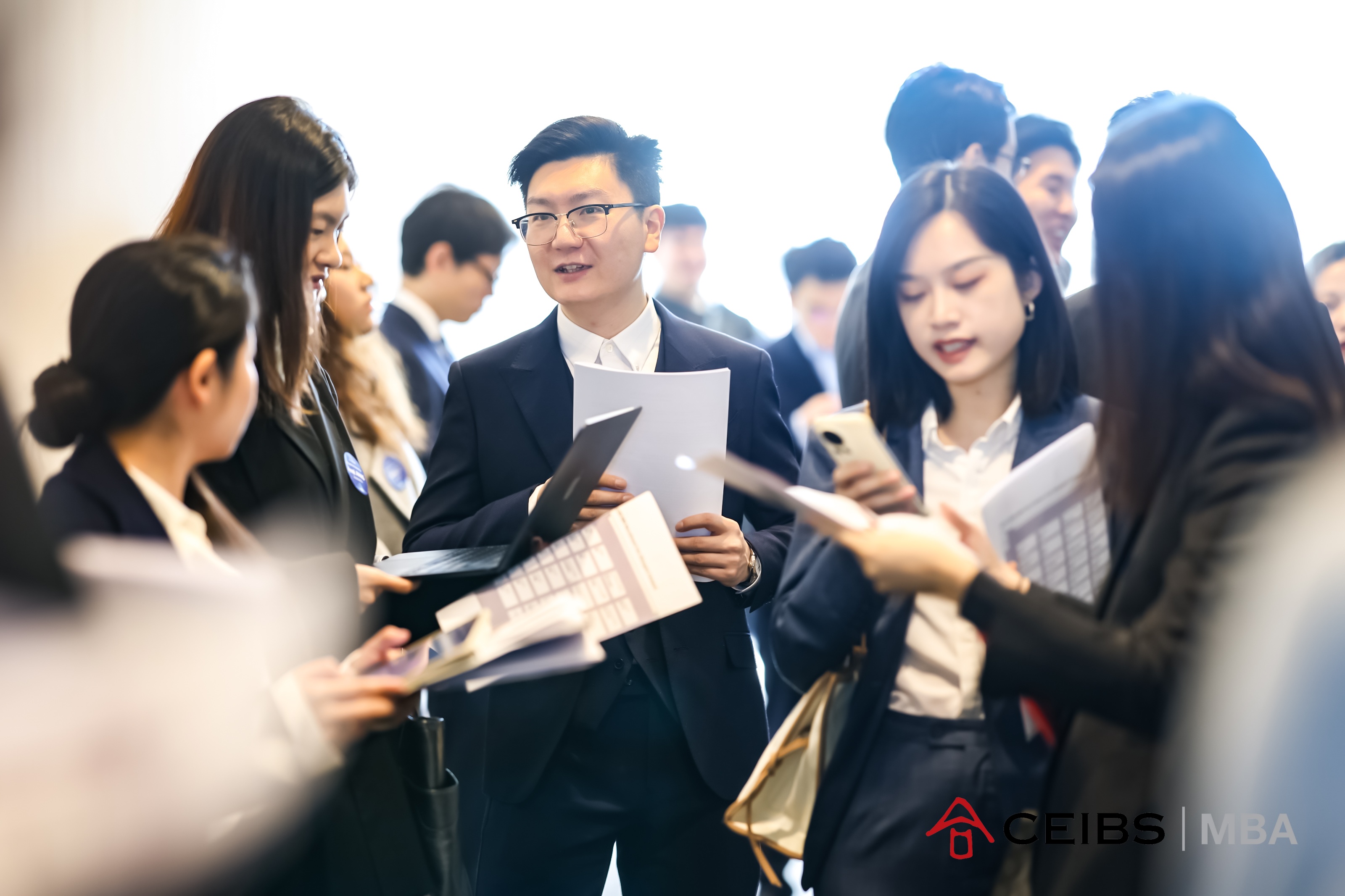 招聘会现场